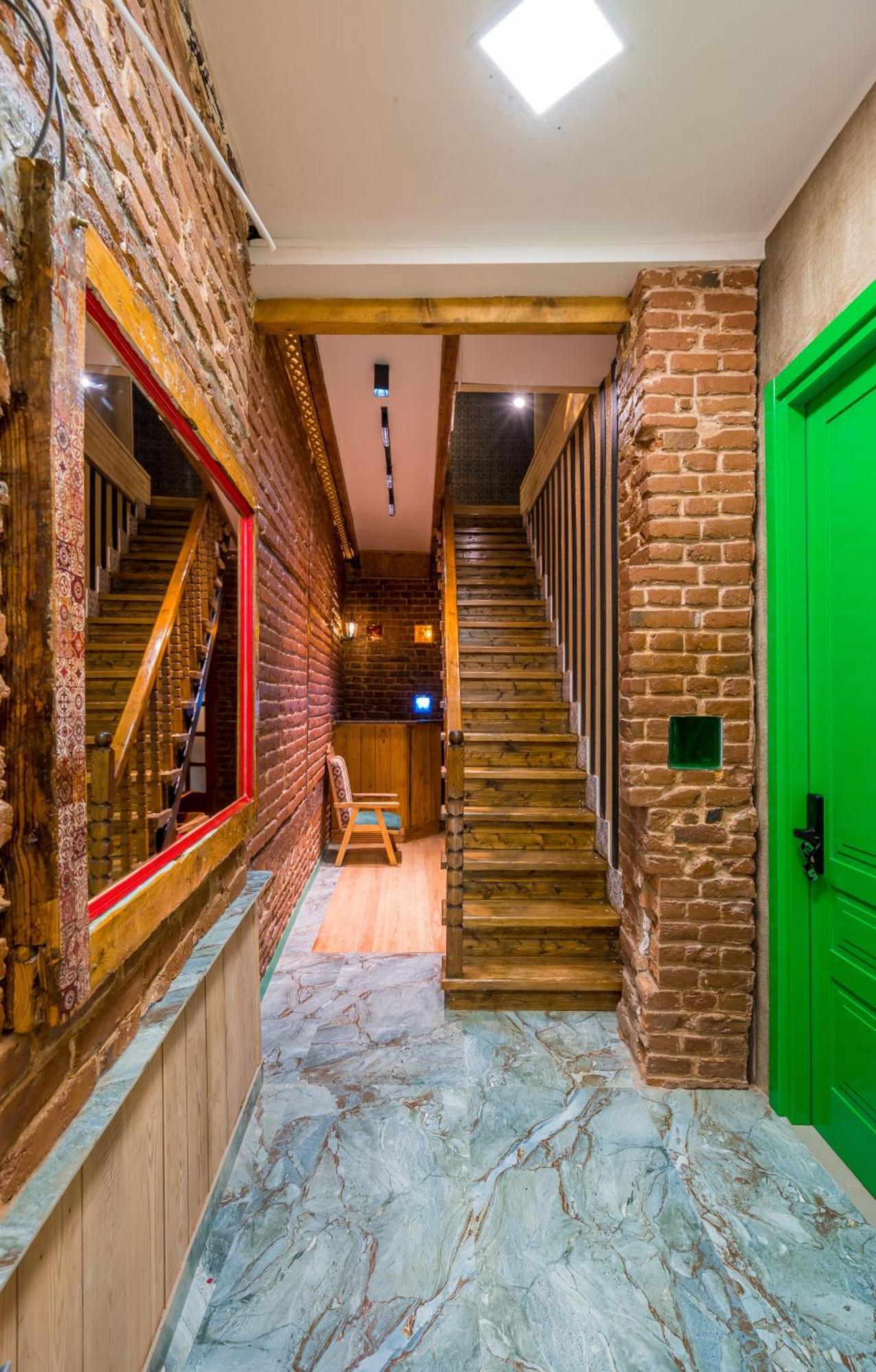 Apart View Hotel & Spa 트빌리시 외부 사진