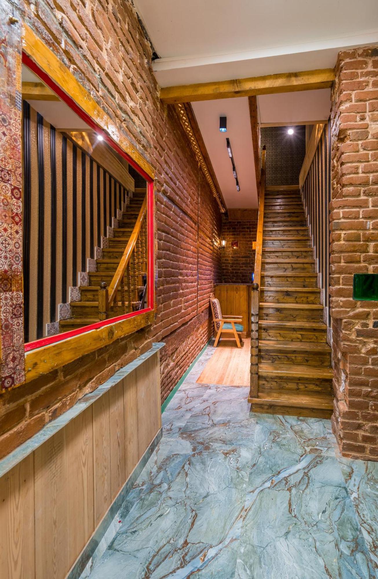 Apart View Hotel & Spa 트빌리시 외부 사진