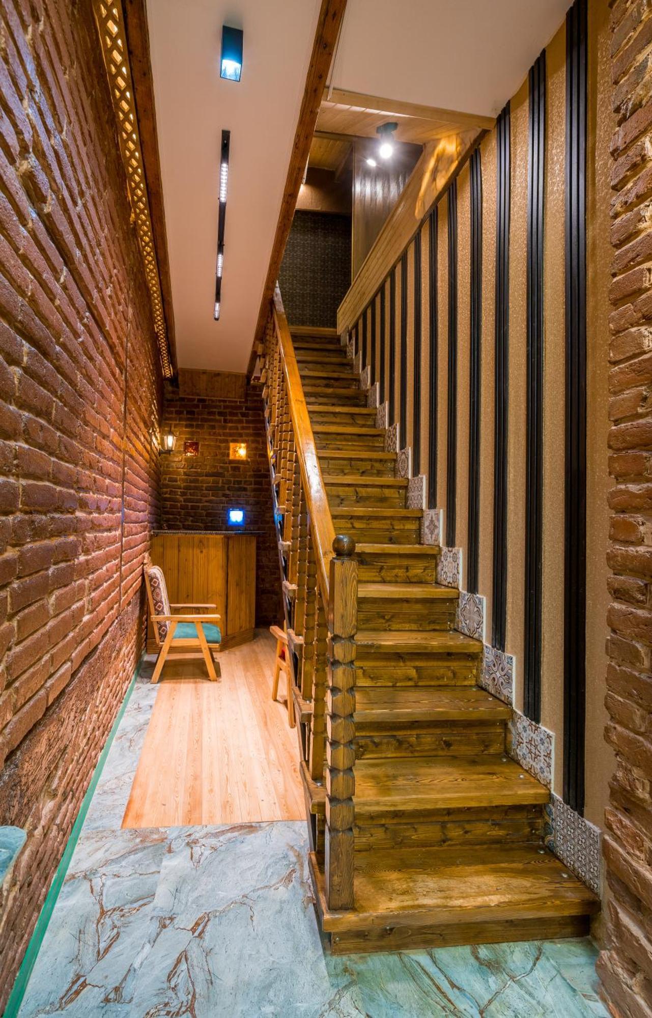 Apart View Hotel & Spa 트빌리시 외부 사진